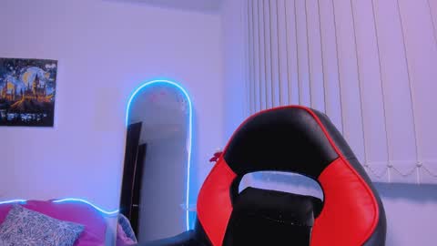 allison_starmodel online show from May 2026 01:22:01 AM