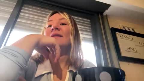Snapshot of allisonlove2 chatting on May 2026 02:57:02 PM allisonlove2 online show from May 2026 02:57:02 PM