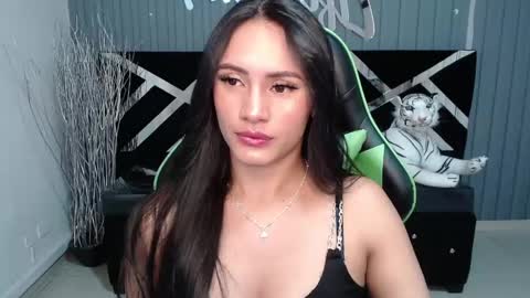 Allisson online show from January 2025 03:37:02 AM