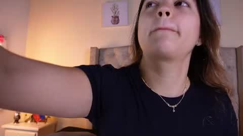 Snapshot of allisson_m chatting on June 2026 12:07:01 PM allisson online show from June 2026 12:07:01 PM