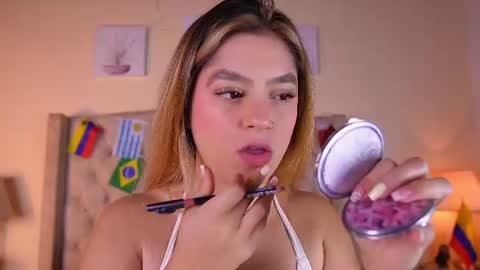 Snapshot of allisson_m chatting on July 2026 12:09:01 PM allisson online show from July 2026 12:09:01 PM