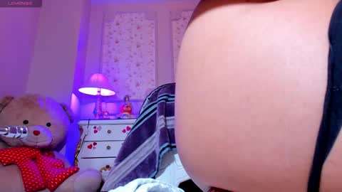 Allisson online show from September 2025 11:22:02 AM