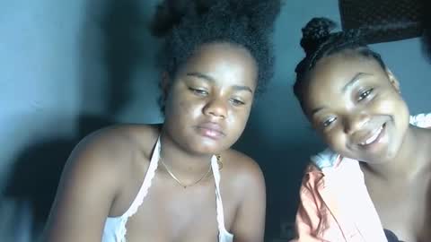 allizida01 online show from January 2026 07:08:02 PM