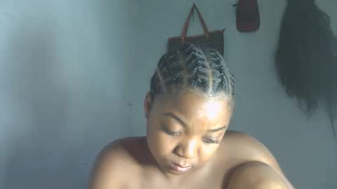 allizida01 online show from January 2026 11:49:01 AM