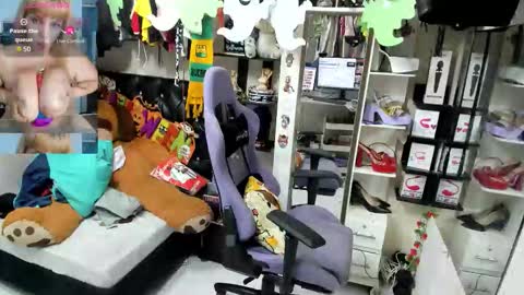 allsson_miller online show from October 2025 07:03:02 PM