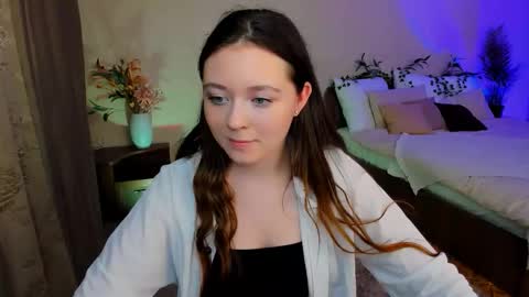 Snapshot of alluringeyess chatting on September 2025 03:22:01 PM alluringeyess online show from September 2025 03:22:01 PM