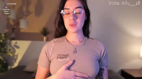 Ally  online show from March 2025 03:48:02 AM