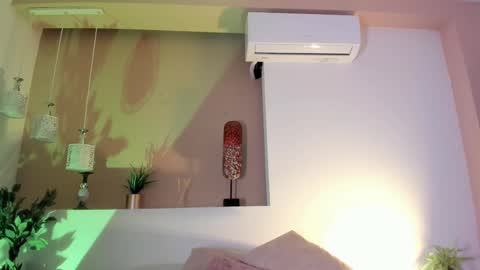 Ally  online show from October 2025 03:37:02 AM