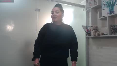         online show from March 2025 08:44:02 PM