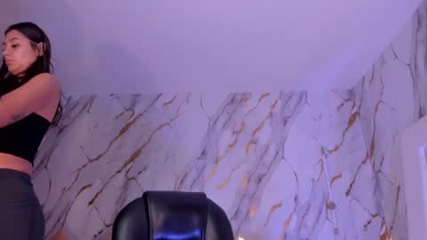 Alisson online show from February 2025 06:54:02 PM