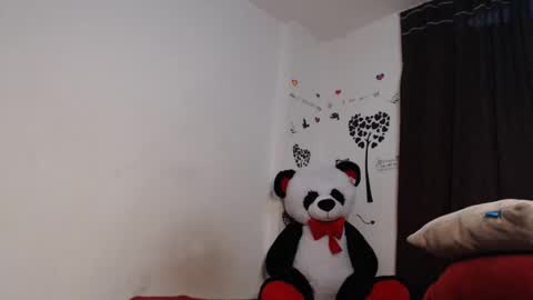 Allyka online show from December 2024 08:15:01 PM