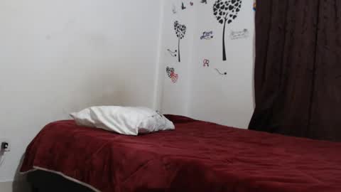 Allyka online show from December 2024 09:15:01 PM