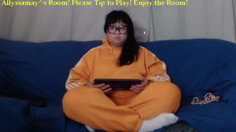 Snapshot of allyssamay chatting on December 2024 01:55:01 PM Allyssamay online show from December 2024 01:55:01 PM