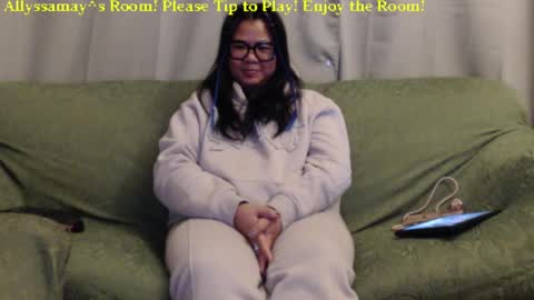 Snapshot of allyssamay chatting on January 2025 06:37:01 AM Allyssamay online show from January 2025 06:37:01 AM