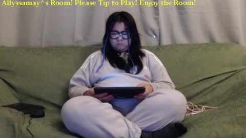 Snapshot of allyssamay chatting on January 2025 06:24:02 AM Allyssamay online show from January 2025 06:24:02 AM