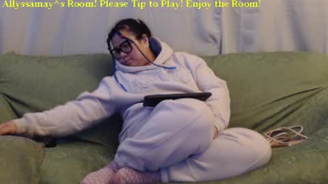Snapshot of allyssamay chatting on January 2025 07:25:01 AM Allyssamay online show from January 2025 07:25:01 AM