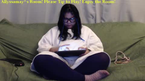 Snapshot of allyssamay chatting on January 2025 06:39:01 AM Allyssamay online show from January 2025 06:39:01 AM