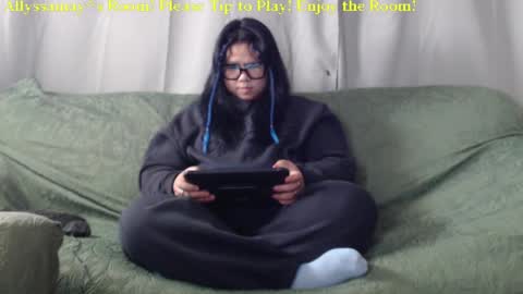 Snapshot of allyssamay chatting on January 2025 02:19:02 PM Allyssamay online show from January 2025 02:19:02 PM