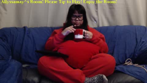 Snapshot of allyssamay chatting on January 2025 03:12:01 AM Allyssamay online show from January 2025 03:12:01 AM