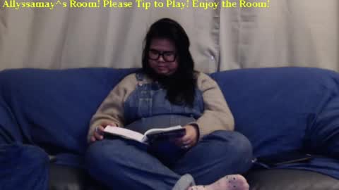 Snapshot of allyssamay chatting on February 2025 03:59:02 AM Allyssamay online show from February 2025 03:59:02 AM