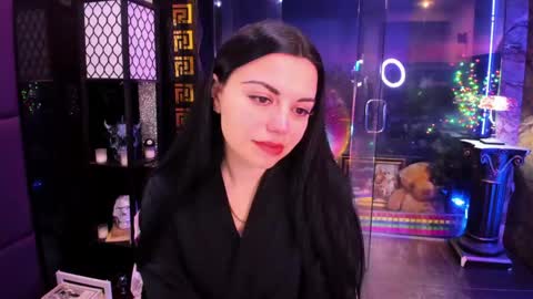 Snapshot of alma_pearl chatting on April 2026 07:35:01 AM Alma online show from April 2026 07:35:01 AM