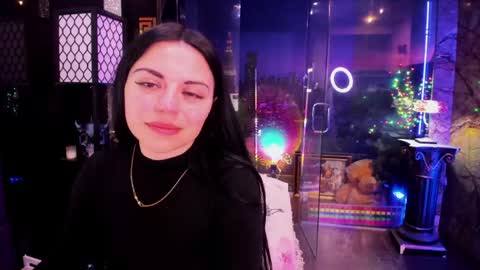 Snapshot of alma_pearl chatting on May 2026 06:52:01 AM Alma online show from May 2026 06:52:01 AM