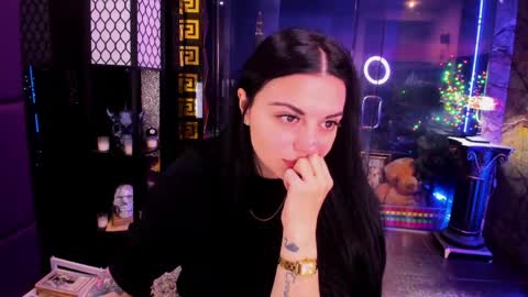 Snapshot of alma_pearl chatting on May 2026 07:26:02 AM Alma online show from May 2026 07:26:02 AM