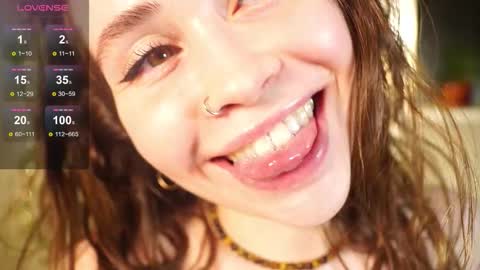 Snapshot of alma_yammy chatting on February 2026 04:22:01 PM Alma online show from February 2026 04:22:01 PM