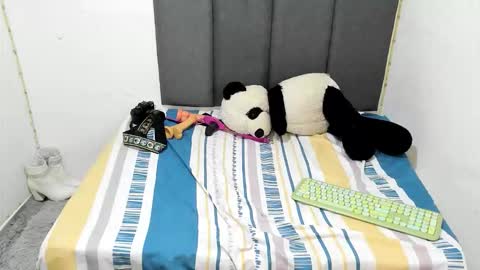 Alma online show from October 2025 07:45:01 PM