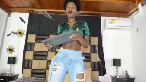 Snapshot of almasaennz chatting on November 2025 07:15:02 PM   online show from November 2025 07:15:02 PM