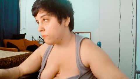 Almond online show from March 2026 11:33:01 PM