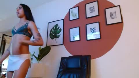 STEPHAN  online show from February 2025 06:01:01 PM