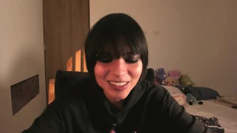 Snapshot of alone_together_ chatting on January 2025 08:49:01 PM luca or garu D online show from January 2025 08:49:01 PM