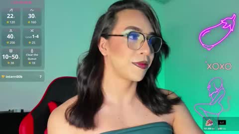 Hazel Bowie online show from September 2025 11:28:02 PM