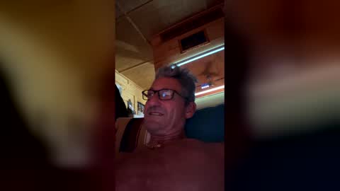 alpacamike online show from January 2026 07:46:01 AM