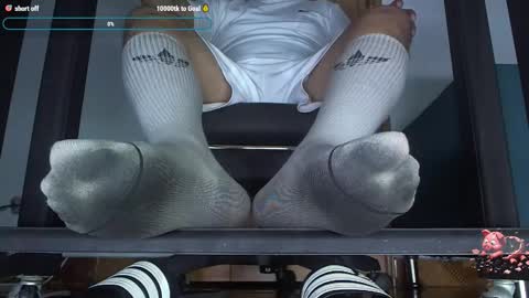 Snapshot of alphacashmaster8 chatting on December 2025 01:57:02 AM MASTER FINDOM DRAIN... online show from December 2025 01:57:02 AM