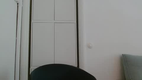 alphahung23 online show from November 2025 10:04:02 AM