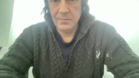 Snapshot of alphandre chatting on February 2025 07:45:02 AM AlphAndre online show from February 2025 07:45:02 AM