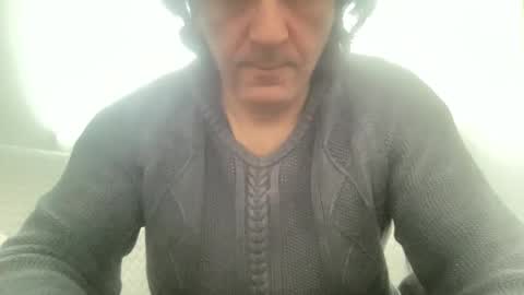 Snapshot of alphandre chatting on March 2025 07:19:01 AM AlphAndre online show from March 2025 07:19:01 AM