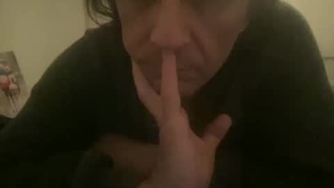 Snapshot of alphandre chatting on March 2025 08:35:02 PM AlphAndre online show from March 2025 08:35:02 PM