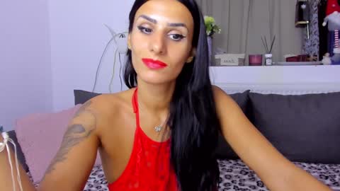 Michelle online show from September 2025 08:21:01 PM