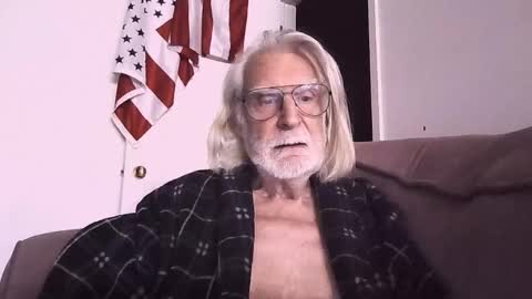 AlphaUniform online show from March 2026 03:15:02 PM