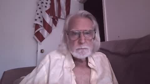Snapshot of alphauniform chatting on August 2026 12:25:01 PM AlphaUniform online show from August 2026 12:25:01 PM