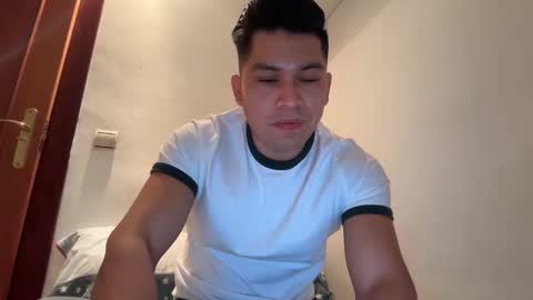 Snapshot of alt3rego97 chatting on February 2026 01:23:01 AM alt3rego97 online show from February 2026 01:23:01 AM