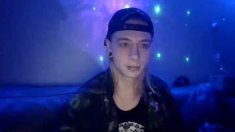 Snapshot of altboy010 chatting on December 2024 04:40:02 PM altboy010 online show from December 2024 04:40:02 PM