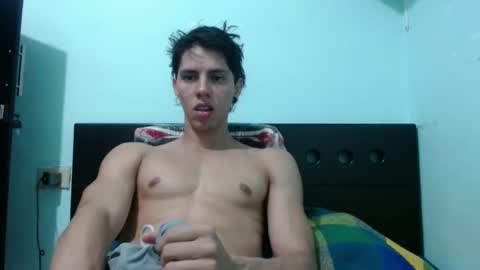 Snapshot of alvarodancer chatting on October 2025 04:04:01 PM alvarodancer online show from October 2025 04:04:01 PM