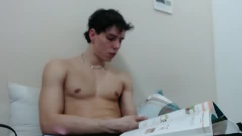 Snapshot of alvarodancer chatting on March 2026 01:59:02 PM alvarodancer online show from March 2026 01:59:02 PM