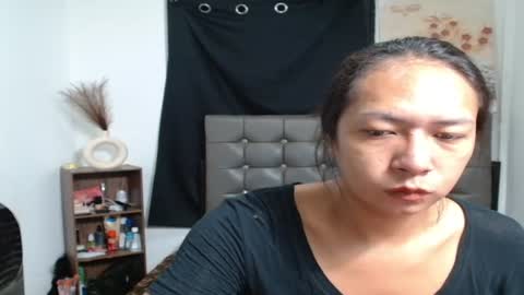Snapshot of alyjamoon chatting on February 2026 11:58:02 AM your asian dominantrix kneelobeyan beg online show from February 2026 11:58:02 AM