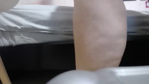 Alyn Maria online show from December 2025 07:41:01 PM