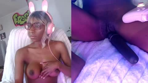 Snapshot of alys_at_college chatting on April 2026 12:26:01 PM Sweet Alys online show from April 2026 12:26:01 PM